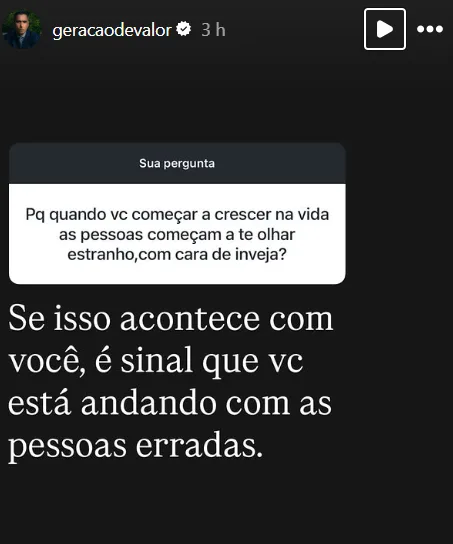 Pq quando vc começar a crescer na vida as pessoas começam a te olhar estranho,com cara de inveja?